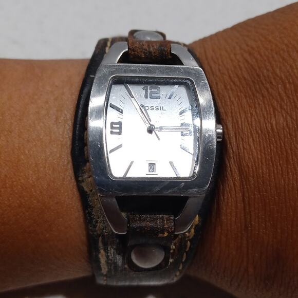 Fossil JR-8794 Genuine Leather Quartz Analog Ladies Watch (No Battery) - Picture 1 of 6